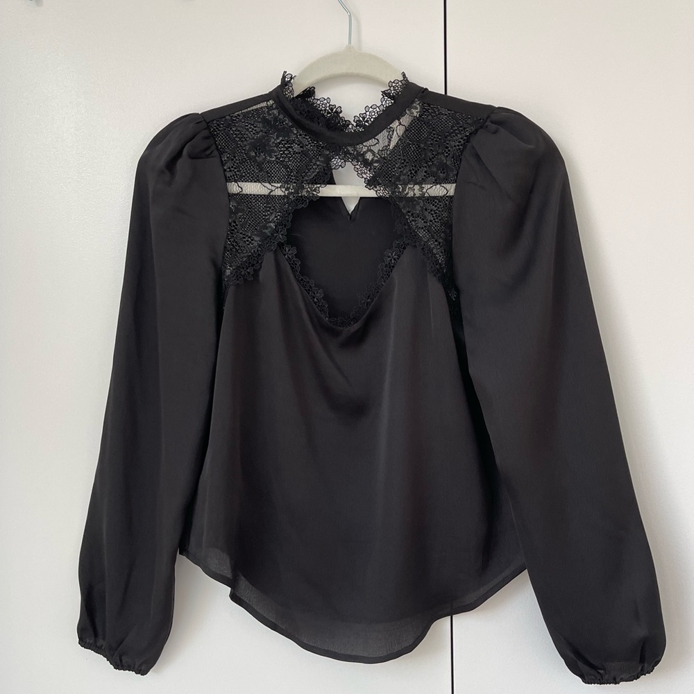 Heartloom Black Lace Detail Blouse